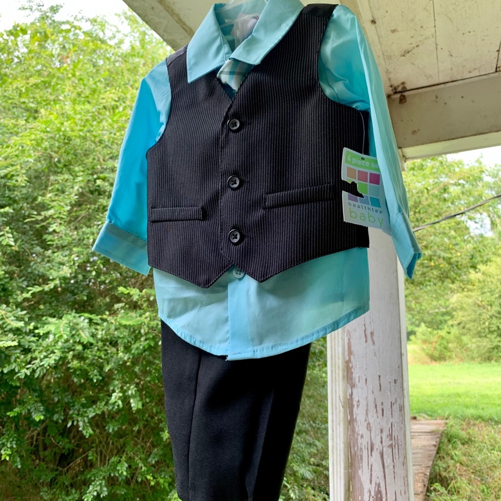Healthtex 4 piece set